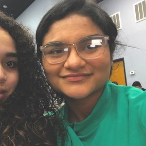 Meet your Posher, Ana